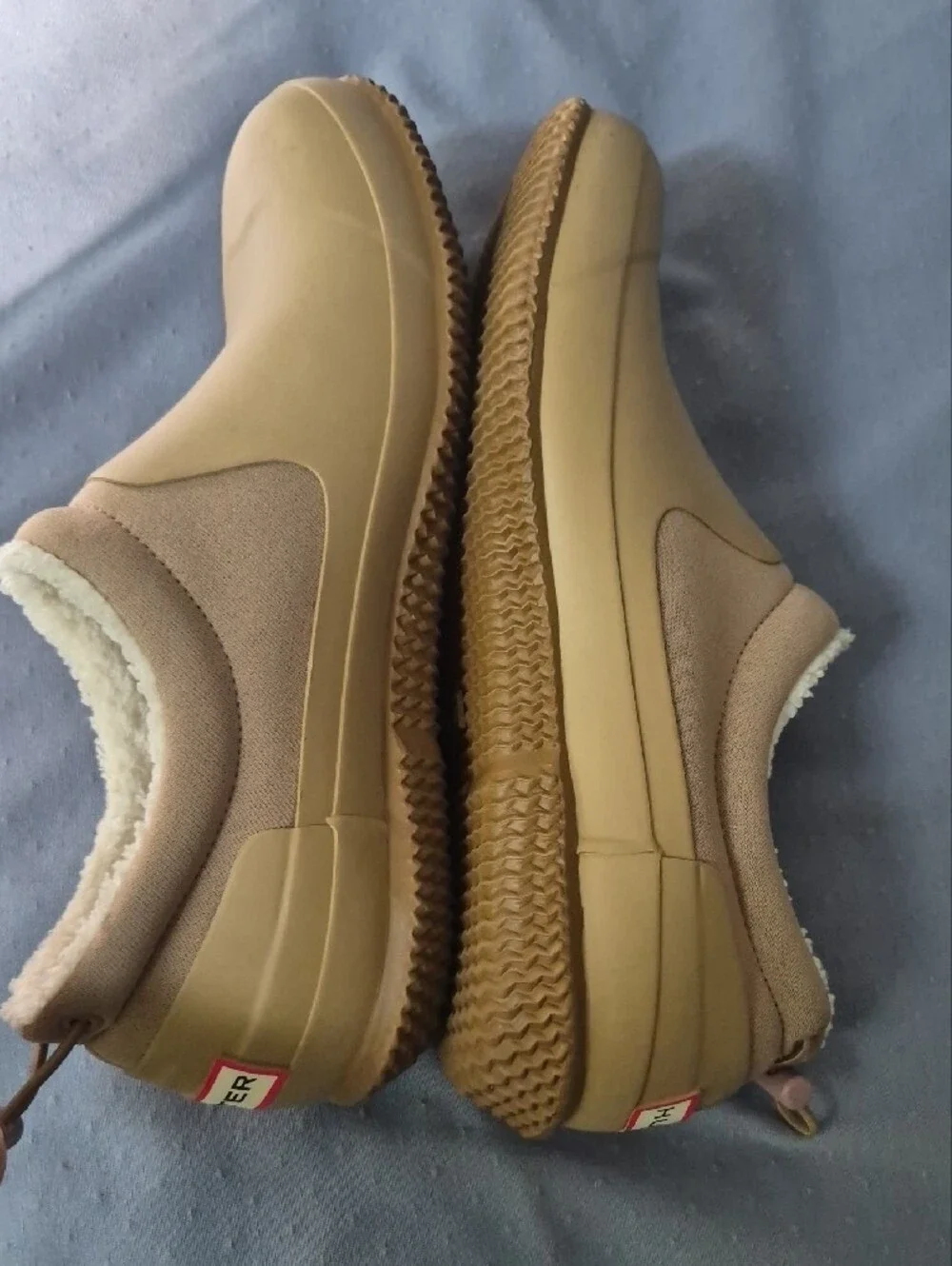 Hunter Original Insulated Sherpa Shoe Women's 9 Tan Slip-On Clogs